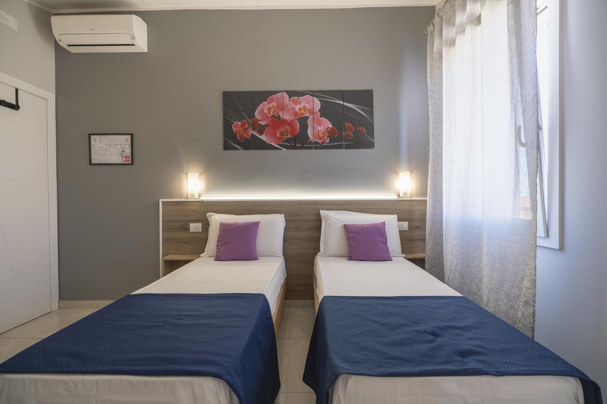 Affittacamere Orchidea For Tourists Hesperia Hosp Modena Exterior foto